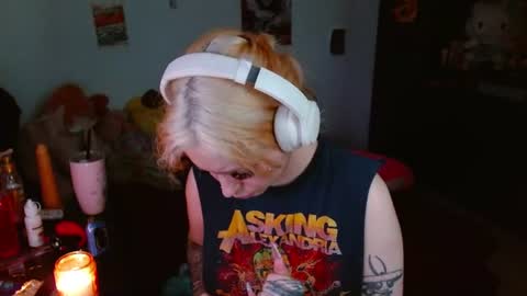 Snapshot of mary_janness chatting on July 2026 05:00:02 PM 100 online show from July 2026 05:00:02 PM