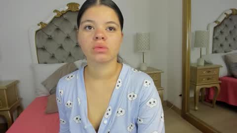 Snapshot of mary_joseph chatting on November 2025 08:36:02 PM mary joseph online show from November 2025 08:36:02 PM