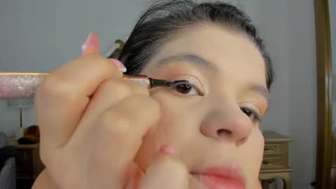 Snapshot of mary_joseph chatting on December 2025 08:14:01 PM mary joseph online show from December 2025 08:14:01 PM