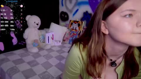 Mary online show from April 2026 05:29:01 PM