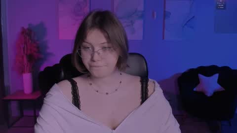 mary_moon__ online show from April 2026 07:04:02 PM