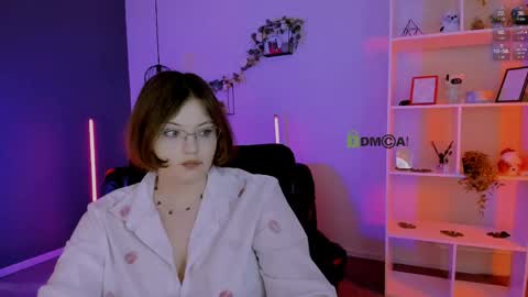 mary_moon__ online show from April 2026 07:15:01 PM