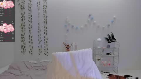 Maryana online show from February 2025 06:19:01 PM