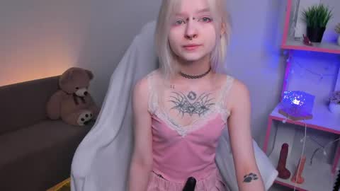 Snapshot of mary_wester chatting on May 2026 12:59:01 AM Mary online show from May 2026 12:59:01 AM