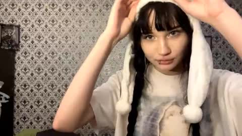 Snapshot of maryamtraylor chatting on November 2025 01:58:01 PM Sofia online show from November 2025 01:58:01 PM