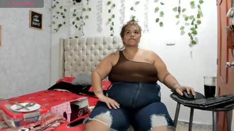 Snapshot of marycurvy chatting on May 2026 07:11:02 PM Marycurvy online show from May 2026 07:11:02 PM
