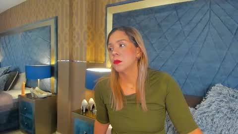 maryhawkey online show from January 2026 11:37:02 AM