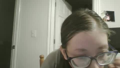 Snapshot of maryjaneflowers chatting on February 2026 03:24:02 AM maryjaneflowers online show from February 2026 03:24:02 AM