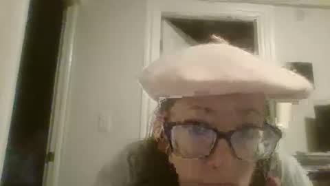 Snapshot of maryjaneflowers chatting on March 2026 10:54:02 AM maryjaneflowers online show from March 2026 10:54:02 AM