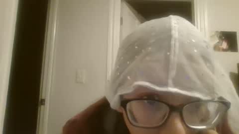 Snapshot of maryjaneflowers chatting on March 2026 09:21:02 AM maryjaneflowers online show from March 2026 09:21:02 AM