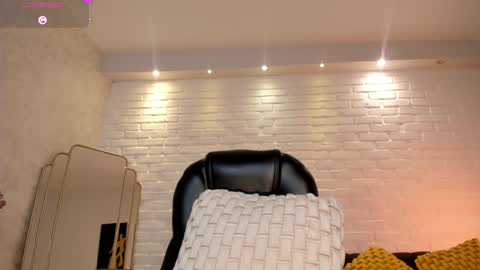  Mary  online show from February 2025 06:02:01 PM