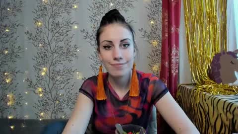 Snapshot of marylou_ chatting on January 2025 09:03:01 AM Mary Lou online show from January 2025 09:03:01 AM