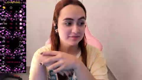 Dulce Maria online show from February 2025 05:13:01 AM