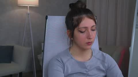 Mary Miller online show from November 2025 10:14:01 AM