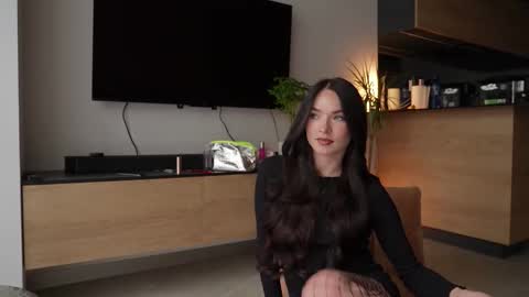 Marina online show from September 2025 09:46:01 AM