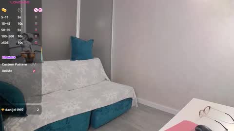 Mary online show from November 2025 05:20:01 PM