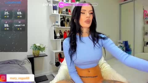 Mary online show from December 2025 11:05:01 AM