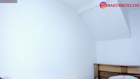 Mary  online show from March 2026 08:59:01 PM