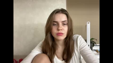 MaryYourr online show from December 2025 09:42:01 PM