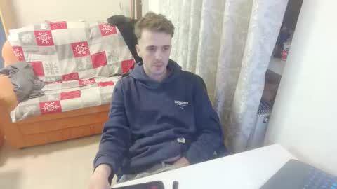 Snapshot of mash_potatoes_are_good chatting on October 2025 12:41:01 AM mash_potatoes_are_good online show from October 2025 12:41:01 AM