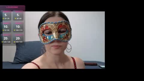 Snapshot of maskedflirt3 chatting on May 2026 11:01:02 PM maskedflirt3 online show from May 2026 11:01:02 PM