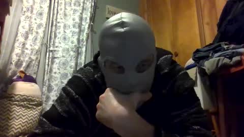 maskedyogaman online show from November 2025 04:27:01 AM