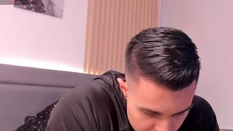 Snapshot of mason_bennet chatting on June 2026 09:14:01 PM Mason Bennet online show from June 2026 09:14:01 PM