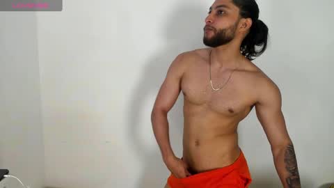 Snapshot of massatgeserotics chatting on December 2024 09:43:01 PM I Am Odin  online show from December 2024 09:43:01 PM