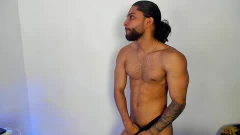 Snapshot of massatgeserotics chatting on January 2025 11:55:01 PM I Am Odin  online show from January 2025 11:55:01 PM