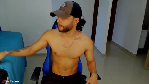 Snapshot of massatgeserotics chatting on October 2025 10:22:01 PM I Am Odin  online show from October 2025 10:22:01 PM