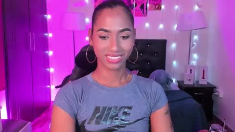 massielhot online show from February 2026 05:18:01 PM