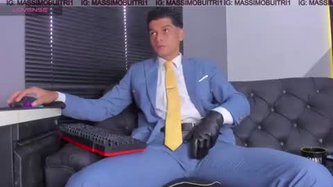 Snapshot of massimo_g chatting on July 2026 12:25:02 PM I am Massimo online show from July 2026 12:25:02 PM
