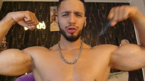 massimo_greco2 online show from October 2025 09:30:01 PM