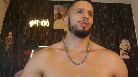 massimo_greco2 online show from December 2025 10:48:01 PM