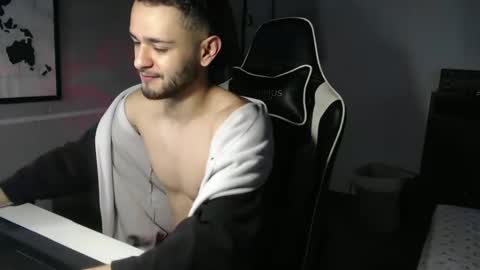 massimo online show from November 2025 03:00:02 PM