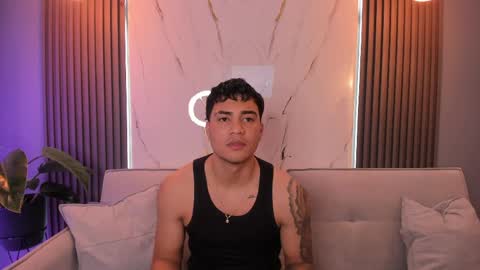 massimo_ross online show from April 2026 10:51:02 AM