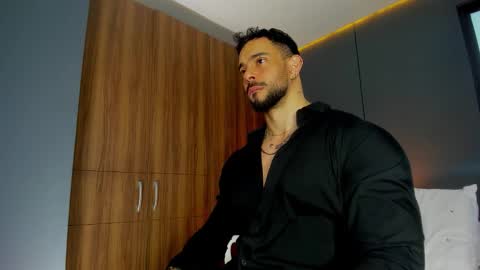 massimo online show from February 2026 03:13:02 PM