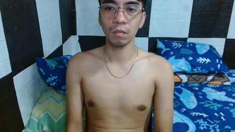 Snapshot of massive_boner02 chatting on December 2024 08:55:01 AM massive_boner02 online show from December 2024 08:55:01 AM