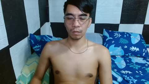 Snapshot of massive_boner02 chatting on December 2024 10:06:02 AM massive_boner02 online show from December 2024 10:06:02 AM