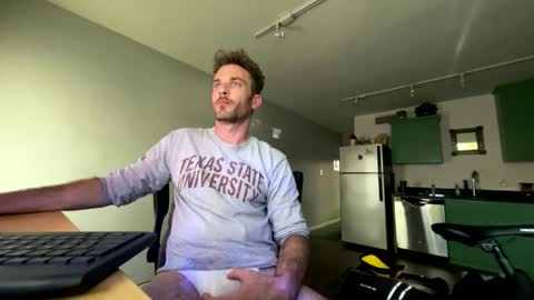 Snapshot of master_louie chatting on November 2025 07:16:01 PM muskyjockdick online show from November 2025 07:16:01 PM