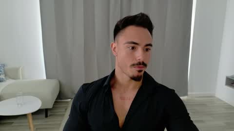 master_lukass online show from May 2026 12:23:01 PM