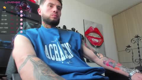 steven  online show from December 2024 10:13:02 PM