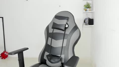 Alpha junior online show from February 2026 12:01:02 PM