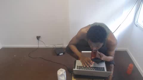Snapshot of masterdomfuck chatting on January 2025 06:59:01 PM Masterdomfuck online show from January 2025 06:59:01 PM
