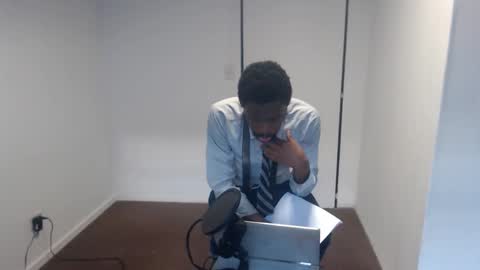 Snapshot of masterdomfuck chatting on February 2025 10:02:01 PM Masterdomfuck online show from February 2025 10:02:01 PM