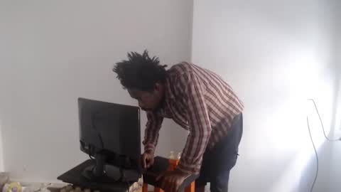 Masterdomfuck online show from March 2026 03:06:01 PM