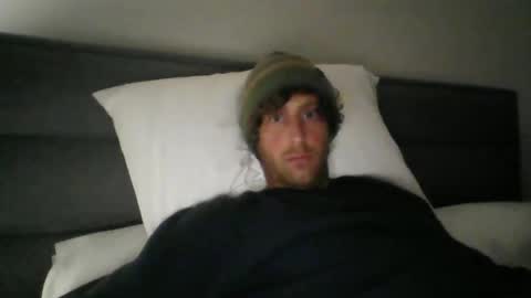 Snapshot of mastereggman chatting on April 2026 12:15:02 PM mastereggman online show from April 2026 12:15:02 PM