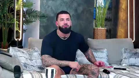 masterkingofmuscle online show from November 2025 07:47:01 AM