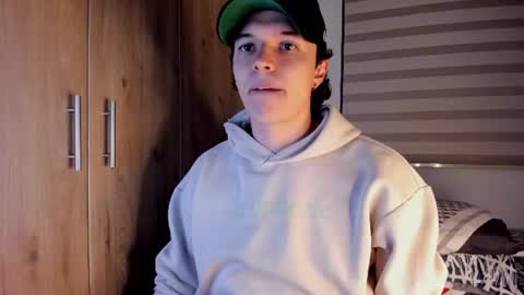 Snapshot of mastrangelo_x chatting on June 2026 04:15:01 AM mastrangelo_x online show from June 2026 04:15:01 AM