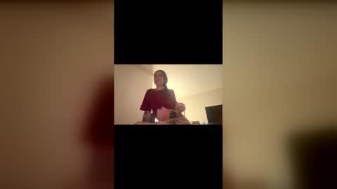 Snapshot of masturbatingmariamiller chatting on June 2026 02:39:01 PM masturbatingmariamiller online show from June 2026 02:39:01 PM